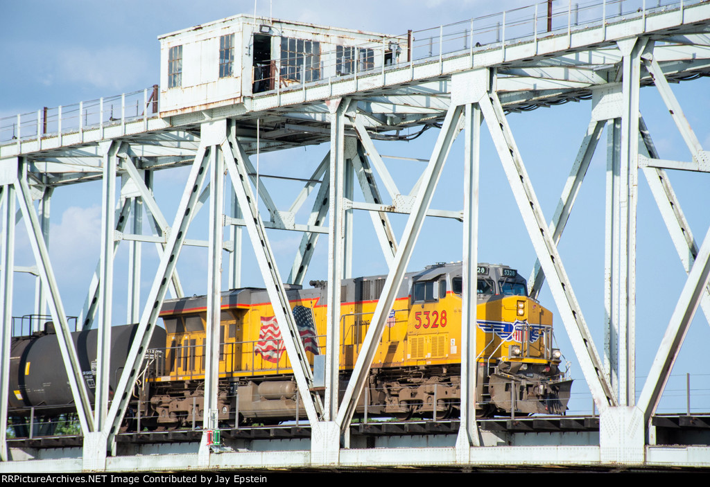 UP 5328 rolls across the massive Neches River Lift Bridge